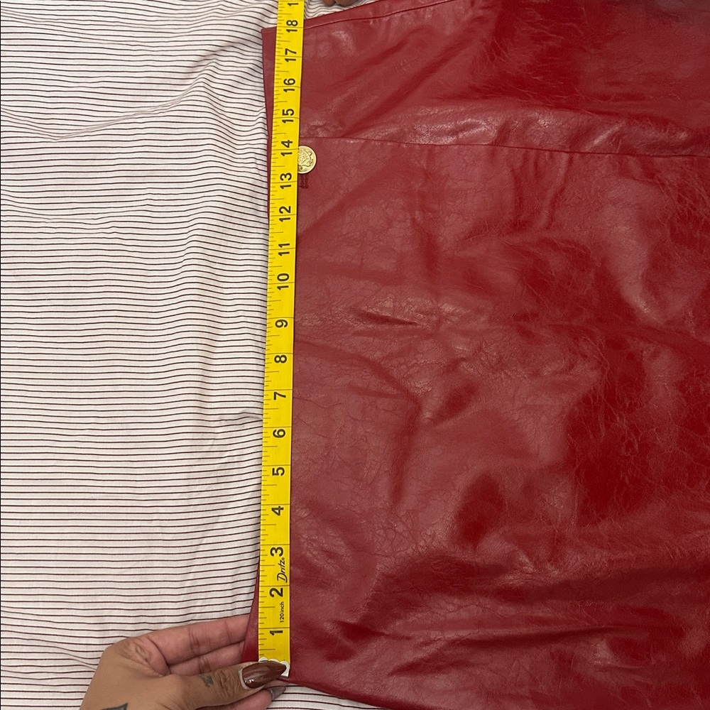J. Crew Vibrant Red Pencil Skirt nwot - Picture 3 of 5